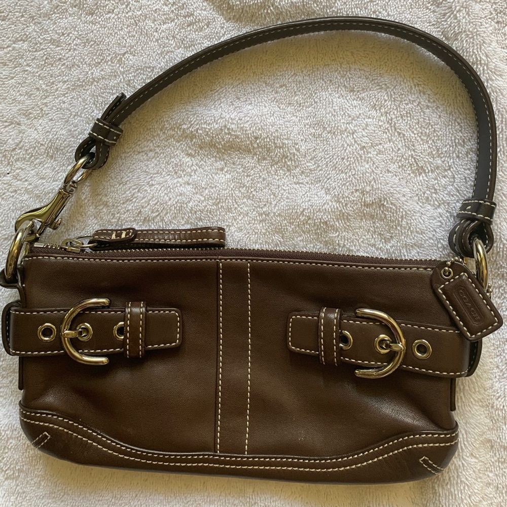 COACH clutch/shoulder bag